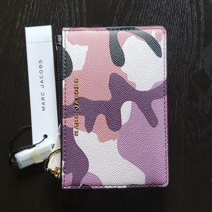 Marc Jacobs Compact Wallet in Purple Camo